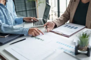 Read more about the article Unlocking Insights: 5 Questions Every CX Leader Needs to Ask Their Customer Data